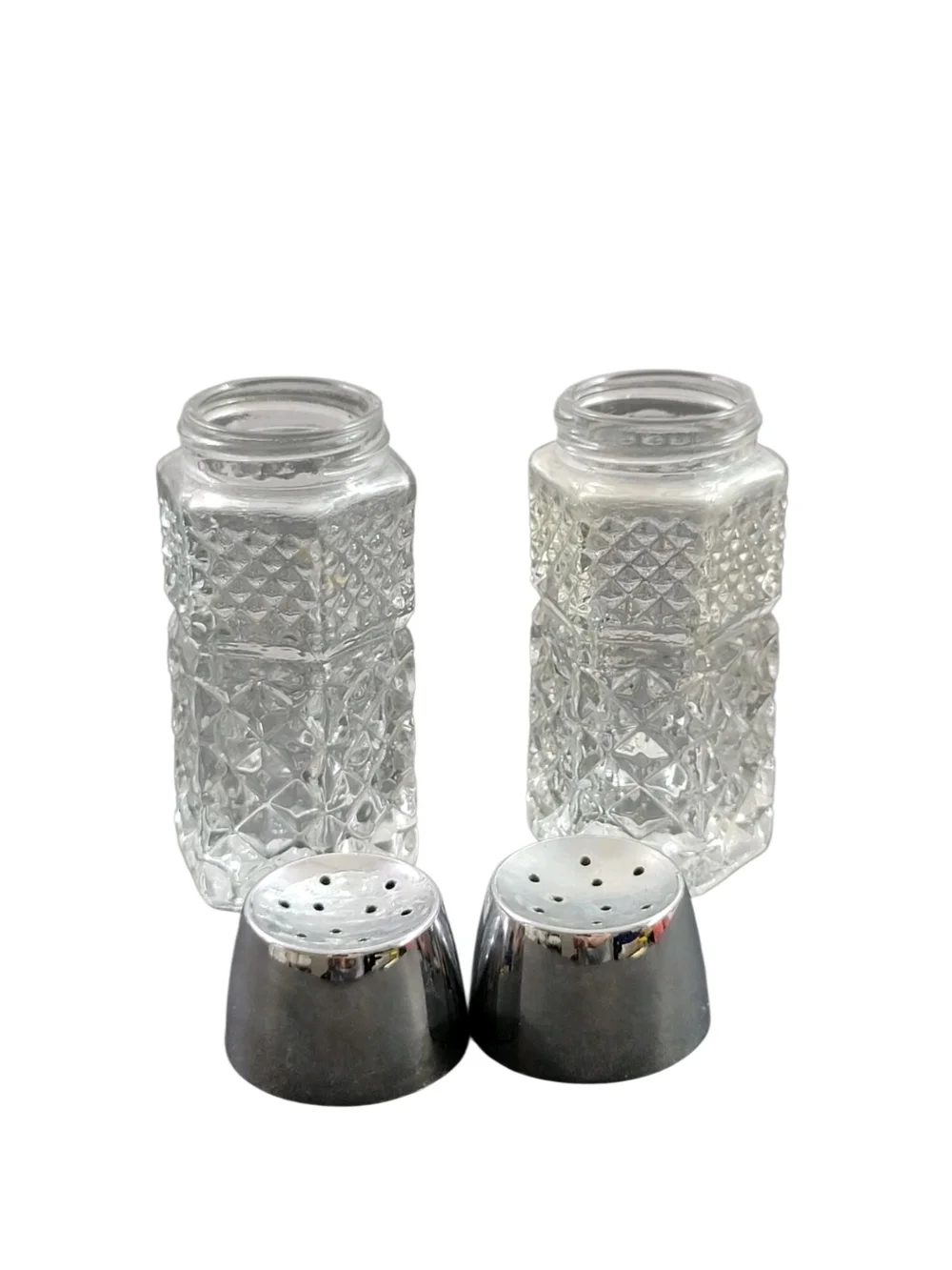Vintage Anchor Hocking  Salt & Pepper Shakers Diamond Cut Clear GUC